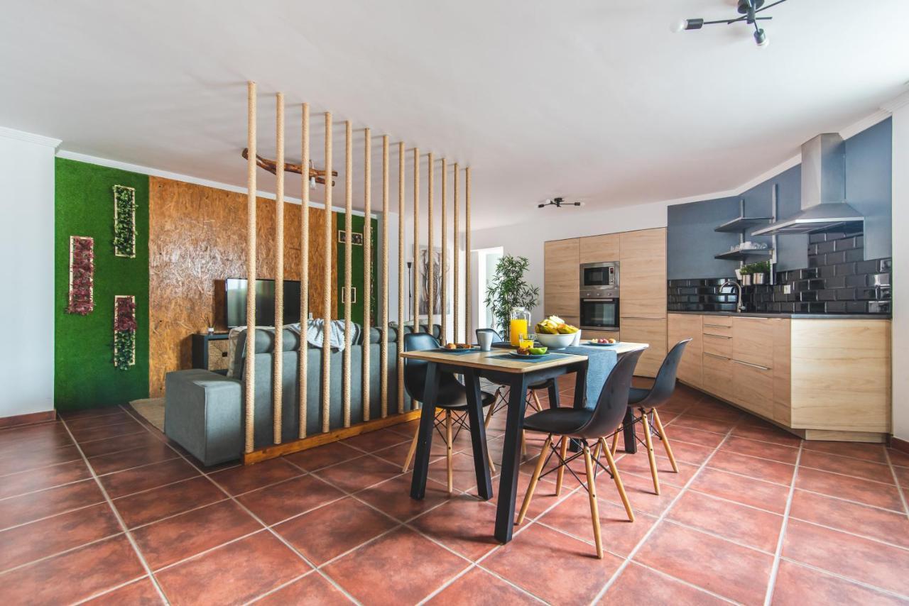 Home2book Stylish Apartment